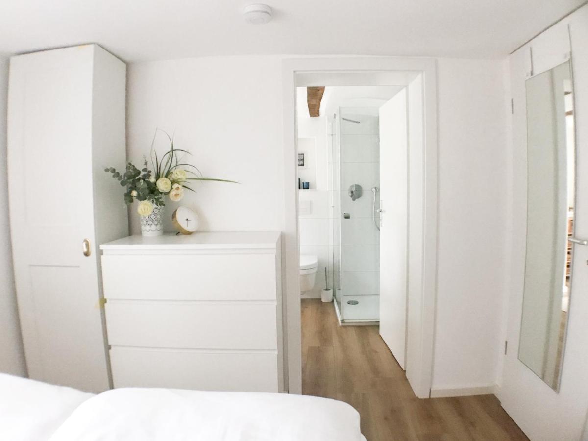 Apartment Dream 'meadow' *